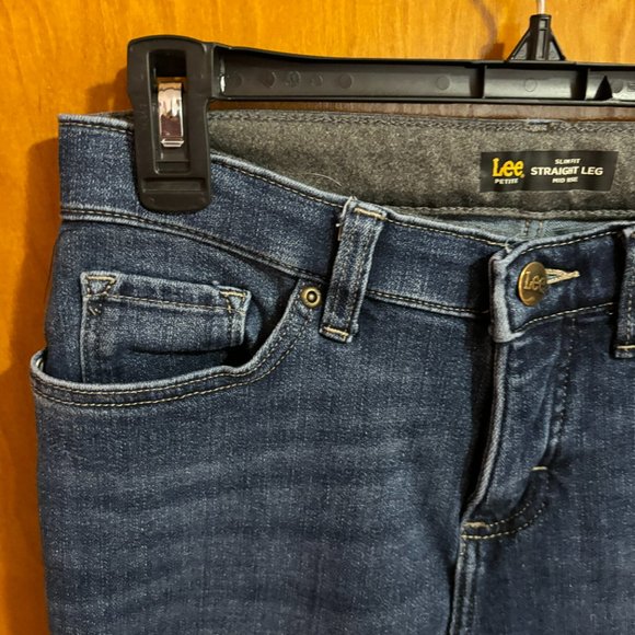 Lee Slim Fit Straight Leg Mid Rise Stretch Denim Jeans Women's Size 4‎ Petite - Picture 3 of 16